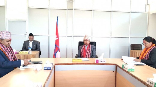 केन्द्रमा फेरिएको राजनीतिक गठबन्धनले लुम्बिनी प्रदेश सरकार अप्ठेरोमा